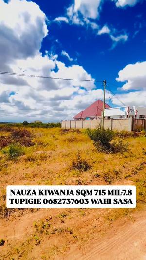 Plot for sale in Dar Es Salaam sqm 715