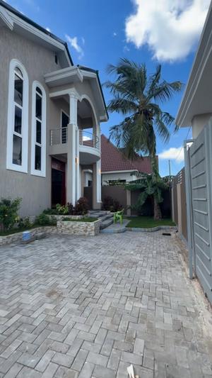 4 Bedrooms House for Rent in Kisiwani, Dar Es Salaam