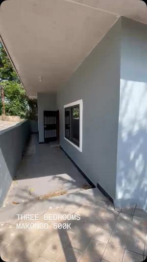 3 Bedrooms House for Rent in Makongo Mwanzoni, Dar Es Salaam 3 Bedrooms House for Rent in Makongo Mwanzoni, Dar Es Salaam