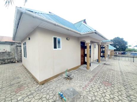 Apartment ya chumba kimoja inapangishwa Kimara Suka, Dar Es Salaam Apartment ya chumba kimoja inapangishwa Kimara Suka, Dar Es Salaam