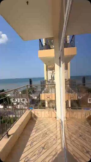 Apartment ya vyumba vitatu inapangishwa Upanga, Dar Es Salaam Apartment ya vyumba vitatu inapangishwa Upanga, Dar Es Salaam