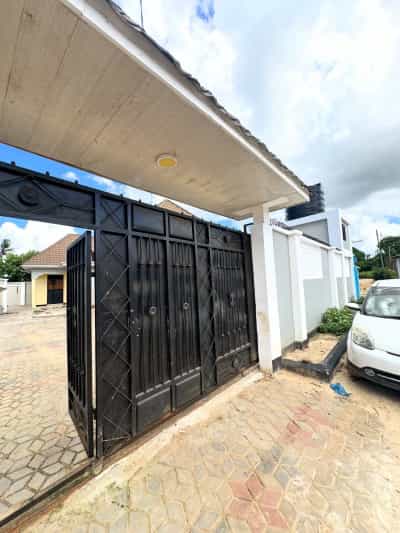 2 Bedrooms Apartment for Rent in Tabata Segerea Viwanja Vya Benk, Dar Es Salaam