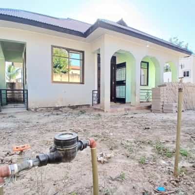 4 Bedrooms House/Apartment for Rent in Kimara, Dar Es Salaam