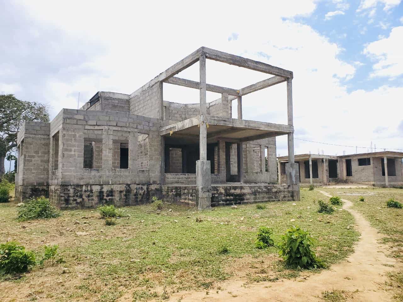 Nyumba ya vyumba vinne inauzwa Bunju, Dar Es Salaam Nyumba ya vyumba vinne inauzwa Bunju, Dar Es Salaam