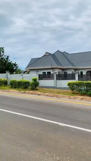 4 Bedrooms House for Rent in Bunju B, Dar Es Salaam