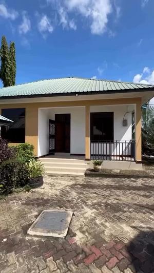 Nyumba ya vyumba vitatu inapangishwa Ununio Beach, Dar Es Salaam Nyumba ya vyumba vitatu inapangishwa Ununio Beach, Dar Es Salaam