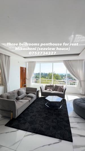 Nyumba (Furnished) ya vyumba vitatu inapangishwa Mikocheni, Dar Es Salaam