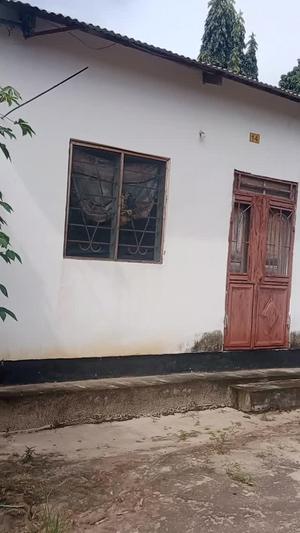 Nyumba ya vyumba vitatu inauzwa Pugu, Dar Es Salaam Nyumba ya vyumba vitatu inauzwa Pugu, Dar Es Salaam