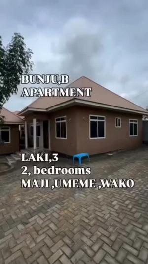 Apartment ya chumba kimoja inapangishwa Bunju (B), Dar Es Salaam Apartment ya chumba kimoja inapangishwa Bunju (B), Dar Es Salaam