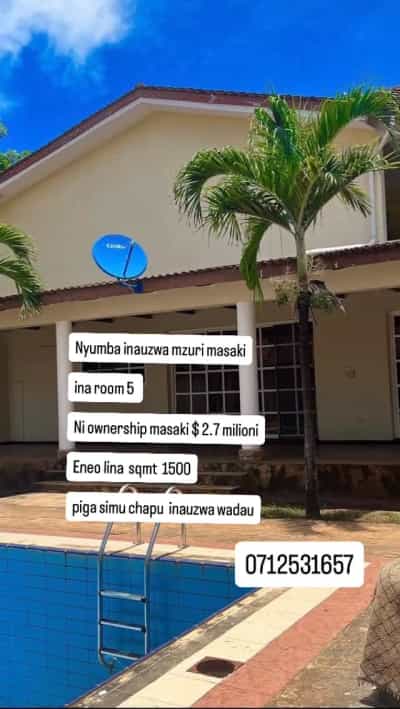 Nyumba ya vyumba vitano inauzwa Masaki, Dar Es Salaam (1500 sqm)