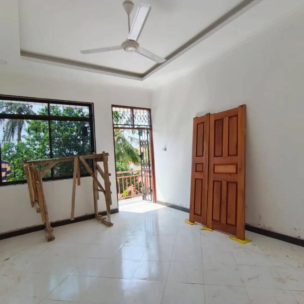 media -3 media -3