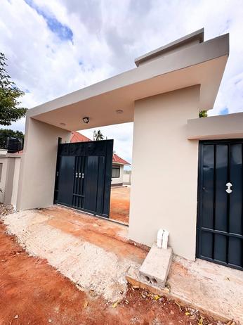 Nyumba ya vyumba vitatu inapangishwa Tabata Kinyerezi Shule, Dar Es Salaam Nyumba ya vyumba vitatu inapangishwa Tabata Kinyerezi Shule, Dar Es Salaam