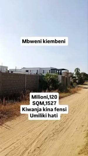 Kiwanja kinauzwa Mbweni Kiembeni, Dar Es Salaam (1527 sqm) Kiwanja kinauzwa Mbweni Kiembeni, Dar Es Salaam (1527 sqm)