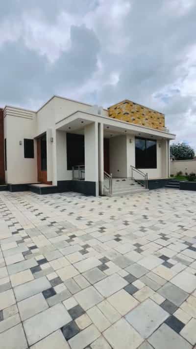 Nyumba (Furnished) ya vyumba vinne inapangishwa Makulu Ostabey, Dodoma