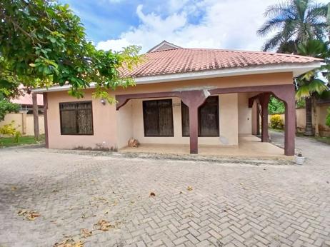 3 Bedrooms House for Rent in Kiluvya Kwa Komba, Pwani
