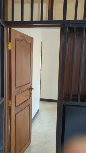 Nyumba/Apartment ya vyumba vitatu inapangishwa Kariakoo Faya, Dar Es Salaam