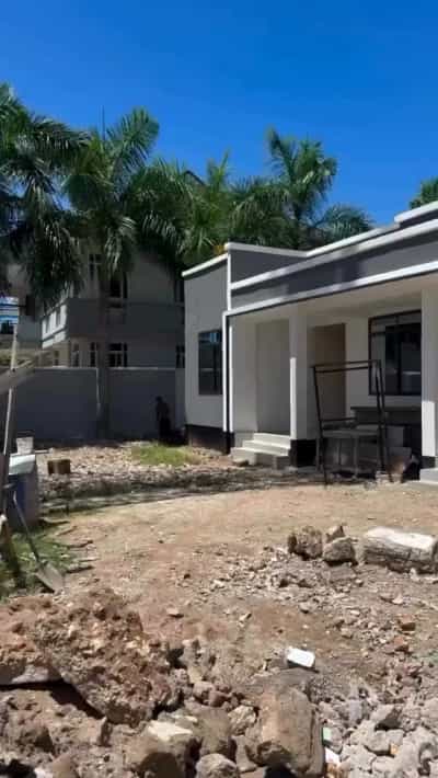 Nyumba ya vyumba vinne inapangishwa Mbezi Beach, Dar Es Salaam