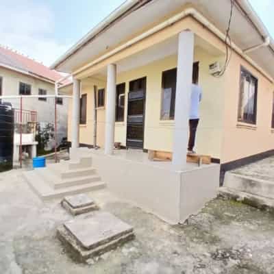 Nyumba ya vyumba vitatu inapangishwa KIMARA TEMBONI, Dar Es Salaam