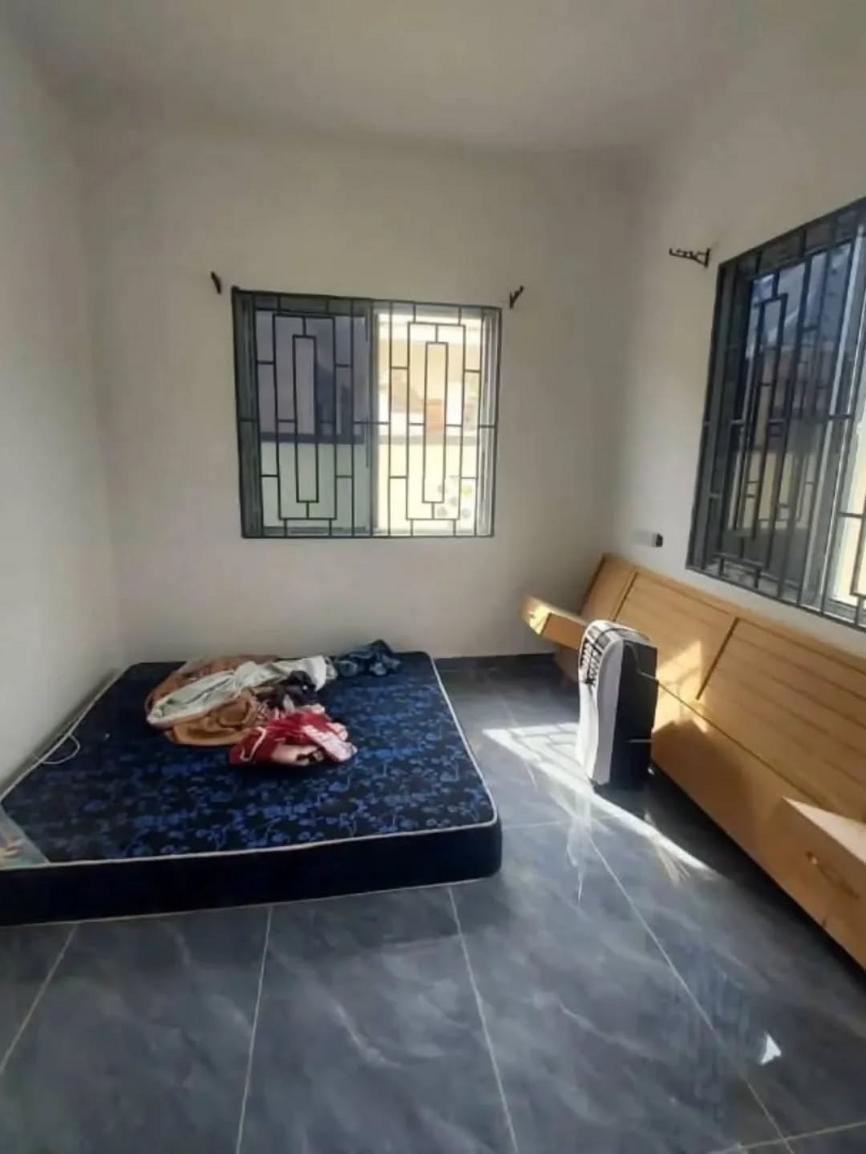 media -6