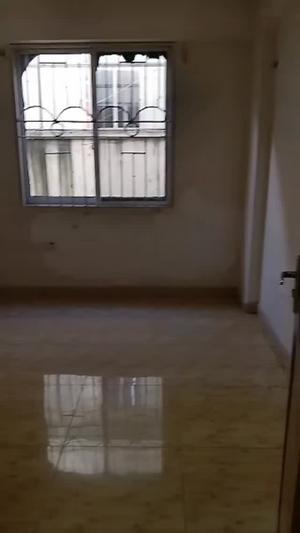 Apartment ya vyumba vitatu inapangishwa Kariakoo Ndovu, Dar Es Salaam