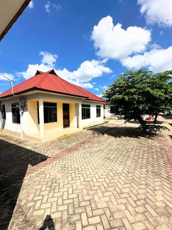 3 Bedrooms Apartment for Rent in Tabata Kinyerezi, Dar Es Salaam