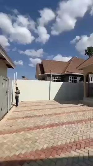 Nyumba ya vyumba vitatu inapangishwa Chidachi, Dodoma Nyumba ya vyumba vitatu inapangishwa Chidachi, Dodoma