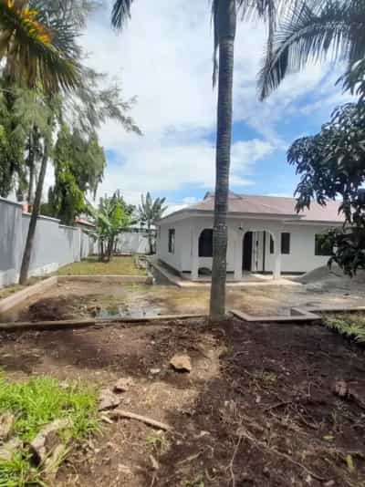 3 Bedrooms House for Rent in Moshono, Arusha