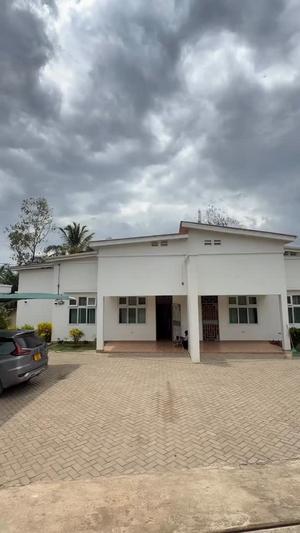 Nyumba ya vyumba vitano inapangishwa Salasala, Dar Es Salaam Nyumba ya vyumba vitano inapangishwa Salasala, Dar Es Salaam