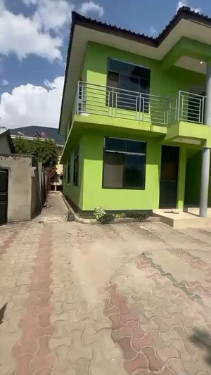 Apartment ya vyumba viwili inapangishwa Boko Chama, Dar Es Salaam Apartment ya vyumba viwili inapangishwa Boko Chama, Dar Es Salaam