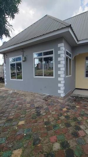 Nyumba ya vyumba viwili inapangishwa Goba Njia Nne, Dar Es Salaam Nyumba ya vyumba viwili inapangishwa Goba Njia Nne, Dar Es Salaam