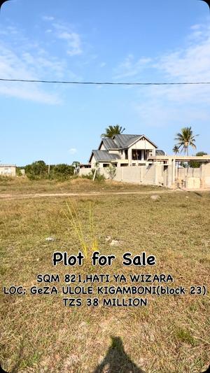 Kiwanja (Residential/Commercial) kinauzwa Geza Ulole Kigamboni, Dar Es Salaam (821 sqm)