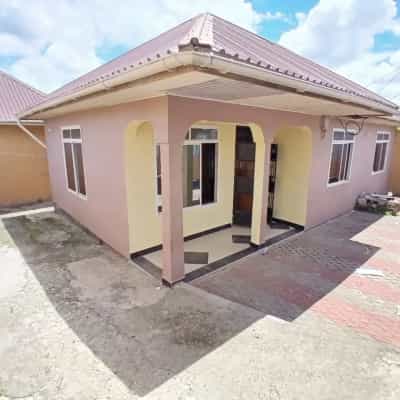 3 Bedrooms Apartment for Rent in Tabata Kinyerezi Kifuru, Dar Es Salaam