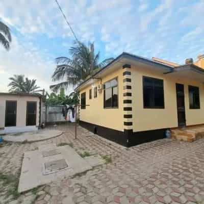 Apartment ya vyumba viwili inapangishwa KIMARA SUKA, Dar Es Salaam Apartment ya vyumba viwili inapangishwa KIMARA SUKA, Dar Es Salaam