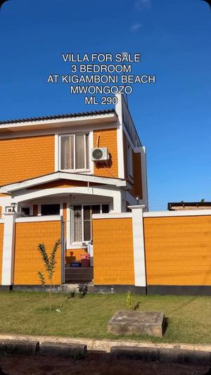 3 Bedrooms Villa for Sale in Kigamboni Mwongozo Beach, Dar Es Salaam (400 sqm)