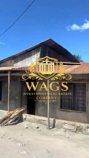 Kiwanja kinauzwa Msasani, Dar Es Salaam sqm 250