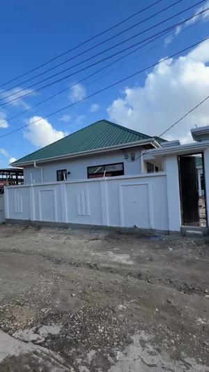Nyumba/Apartment ya chumba kimoja inapangishwa Kijitonyama, Dar Es Salaam Nyumba/Apartment ya chumba kimoja inapangishwa Kijitonyama, Dar Es Salaam