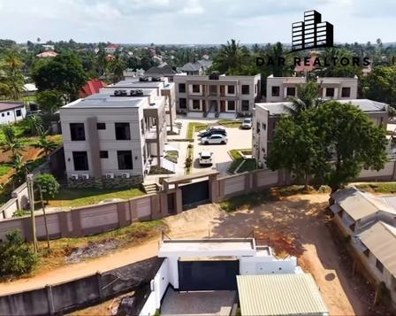 Nyumba ya vyumba vinne inauzwa Goba Centre, Dar Es Salaam Nyumba ya vyumba vinne inauzwa Goba Centre, Dar Es Salaam