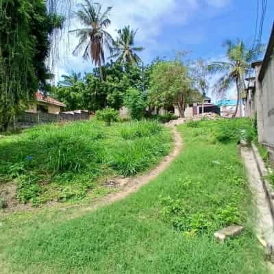 Kiwanja kinauzwa Tabata Kinyerezi, Dar Es Salaam (600 sqm)