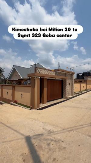 Kiwanja kinauzwa Goba Center, Dar Es Salaam (323 sqm) Kiwanja kinauzwa Goba Center, Dar Es Salaam (323 sqm)