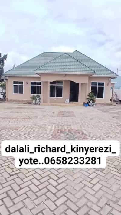 4 Bedrooms House for Rent in Tabata Kinyerezi Kifuru Shule, Dar Es Salaam