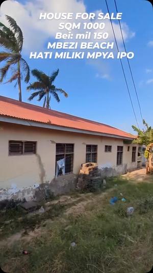 Kiwanja kinauzwa Mbezi Beach Nyumba Ya Pili Kutoka Lami, Dar Es Salaam (1000 sqm) Kiwanja kinauzwa Mbezi Beach Nyumba Ya Pili Kutoka Lami, Dar Es Salaam (1000 sqm)