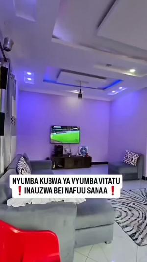 Nyumba ya vyumba vitatu inauzwa Mbezi Malamba, Dar Es Salaam (500 sqm) Nyumba ya vyumba vitatu inauzwa Mbezi Malamba, Dar Es Salaam (500 sqm)