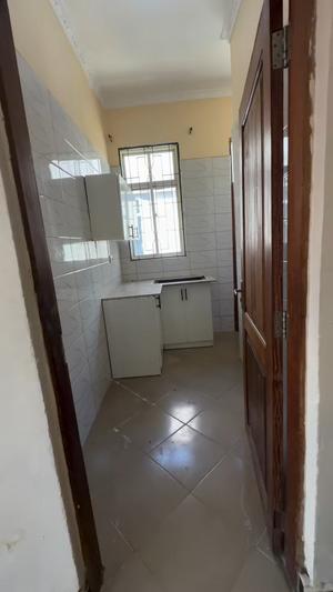 Apartment ya vyumba viwili inapangishwa Kinondoni Kwa Pinda, Dar Es Salaam Apartment ya vyumba viwili inapangishwa Kinondoni Kwa Pinda, Dar Es Salaam