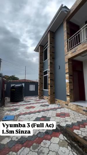 Nyumba ya vyumba vitatu inapangishwa Sinza, Dar Es Salaam
