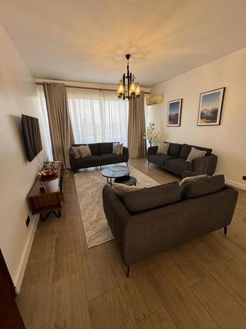Apartment (Furnished) ya vyumba vitatu inapangishwa Mikocheni Beach, Dar Es Salaam Apartment (Furnished) ya vyumba vitatu inapangishwa Mikocheni Beach, Dar Es Salaam