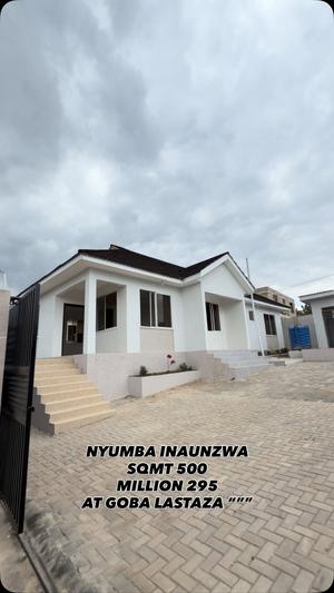 Nyumba ya vyumba vitatu inauzwa Goba Lastaza, Dar Es Salaam (500 sqm) Nyumba ya vyumba vitatu inauzwa Goba Lastaza, Dar Es Salaam (500 sqm)