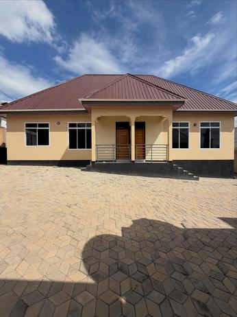 Apartment ya vyumba viwili inapangishwa Goba Kwa Awadhi, Dar Es Salaam Apartment ya vyumba viwili inapangishwa Goba Kwa Awadhi, Dar Es Salaam