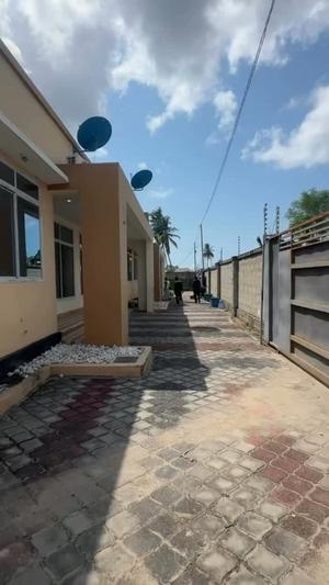 Nyumba ya chumba kimoja inapangishwa Kisiwani, Dar Es Salaam