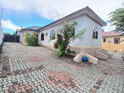 Nyumba ya vyumba vitatu inapangishwa Tabata Kinyerezi, Dar Es Salaam Nyumba ya vyumba vitatu inapangishwa Tabata Kinyerezi, Dar Es Salaam