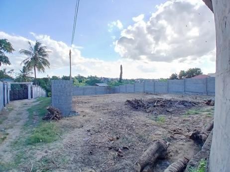 Residential Plot for Sale in Tabata Kinyerezi, Dar Es Salaam (600 sqm)
